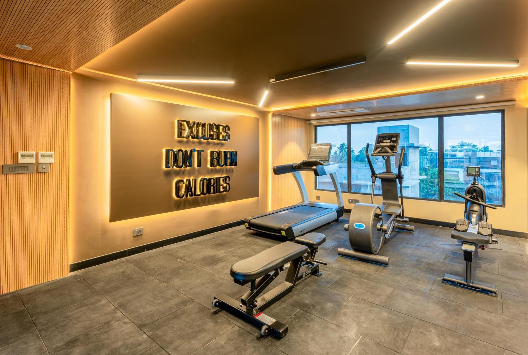 Park Inn & Suites By Radisson Thrissur East Fort מראה חיצוני תמונה
